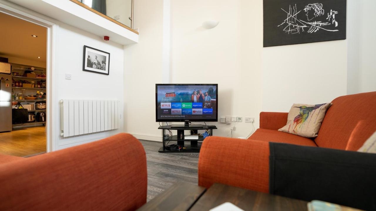 Stunning Mezzanine Apartment Near City Centre Cardiff Zewnętrze zdjęcie