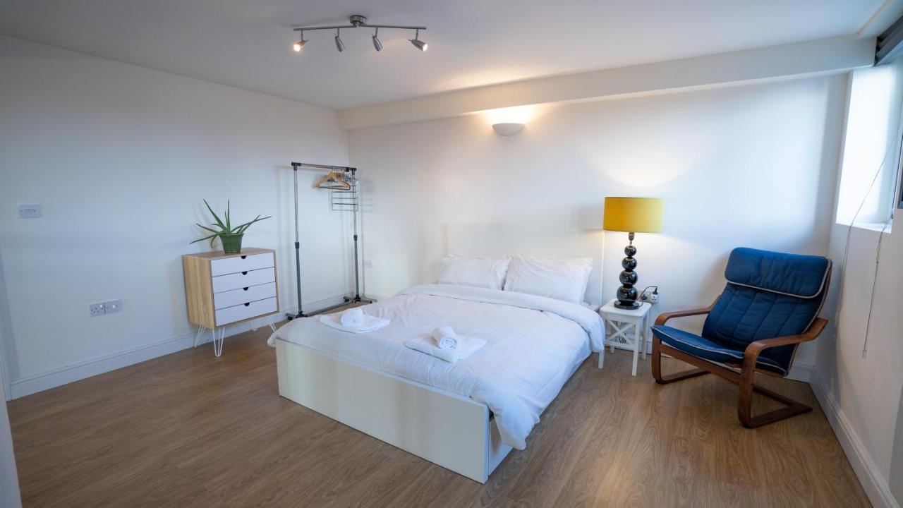 Stunning Mezzanine Apartment Near City Centre Cardiff Zewnętrze zdjęcie