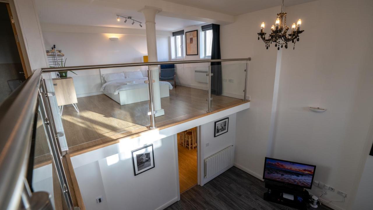 Stunning Mezzanine Apartment Near City Centre Cardiff Zewnętrze zdjęcie