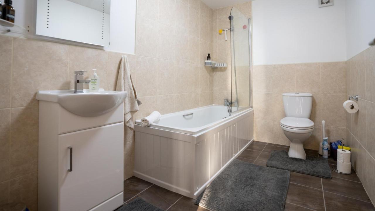 Stunning Mezzanine Apartment Near City Centre Cardiff Zewnętrze zdjęcie